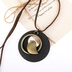 Vintage Boho Green Wood Bird Pendant Long Necklace