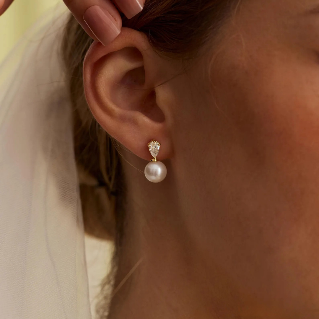 Natural Freshwater Pearl Tear Drop Earrings