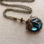 Beautiful Vintage Dragonfly Necklace With Bonus Earrings – Offer