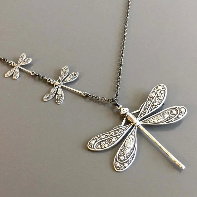 Vintage Dragonfly Necklace – Symbol Of Change, Light & Freedom