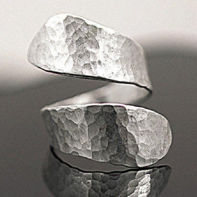Romantic Silver Ring for Special Moments