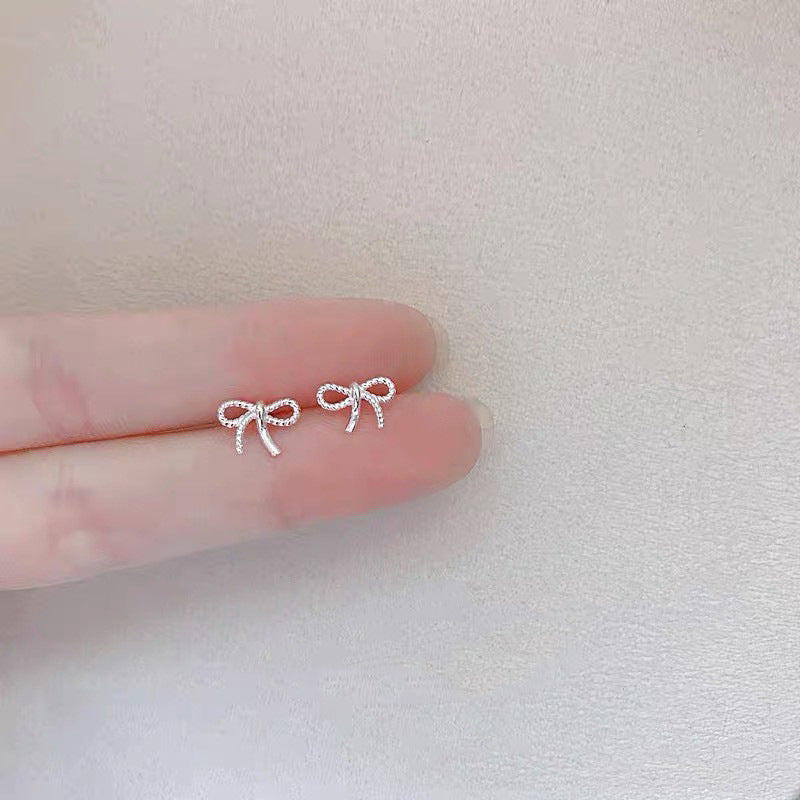 Classic Silver Earring with Timeless Appeal