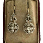 Elegant Artisan Earring