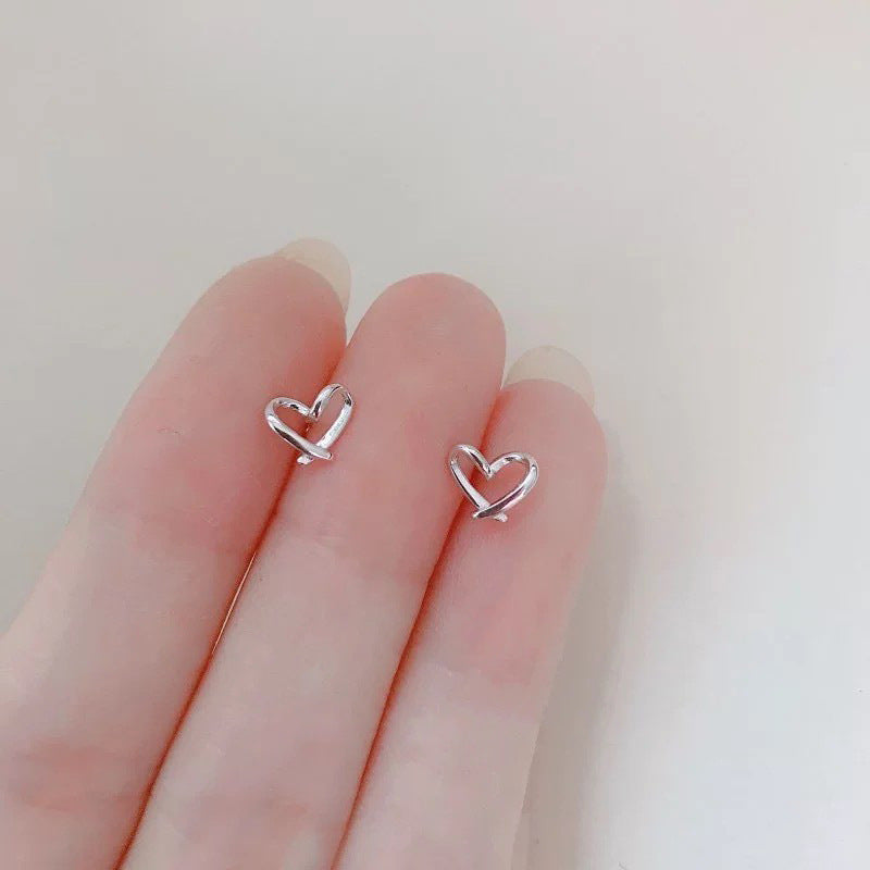 Classic Silver Earring with Timeless Appeal