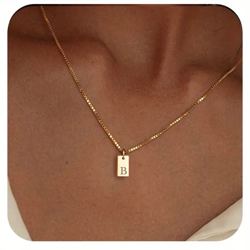 Classic Gold Necklace with Timeless Appeal