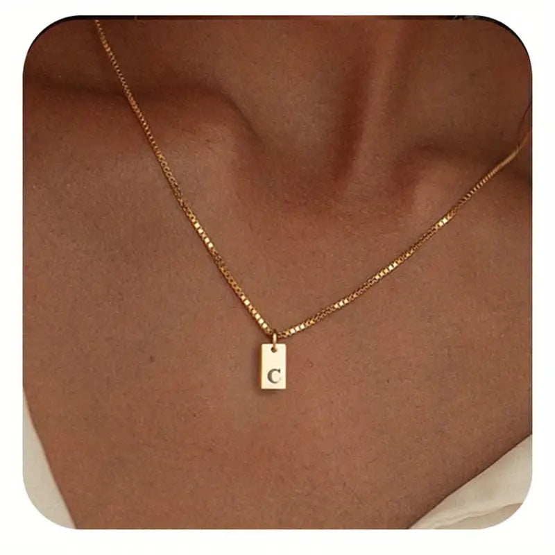 Classic Gold Necklace with Timeless Appeal