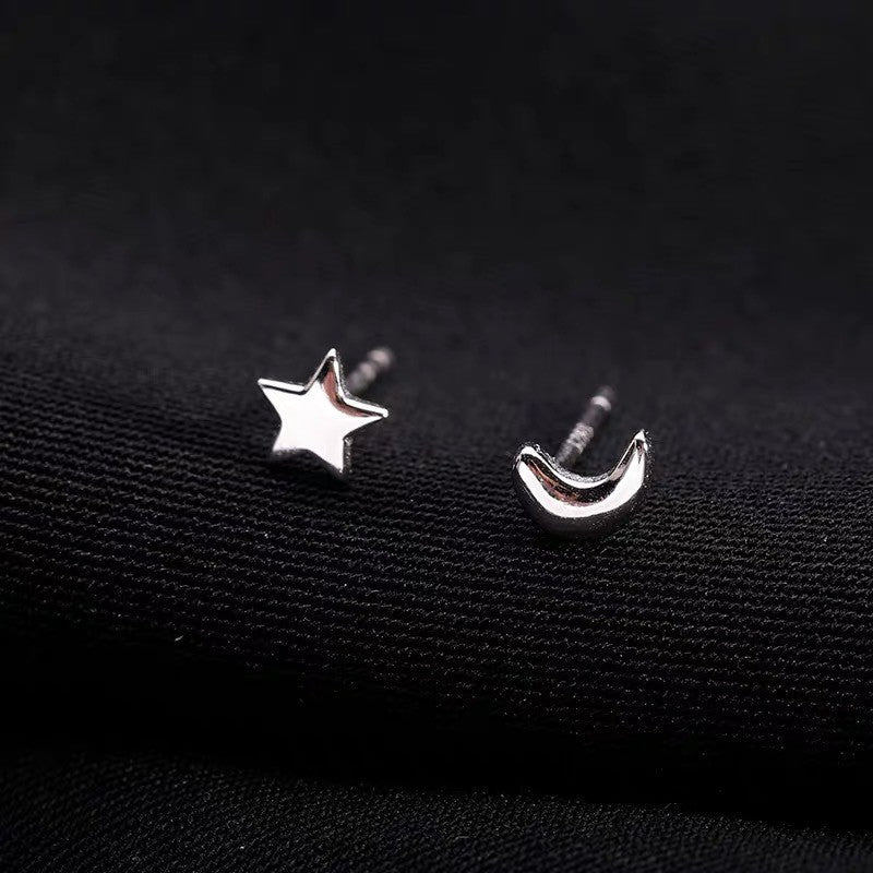 Classic Silver Earring with Timeless Appeal