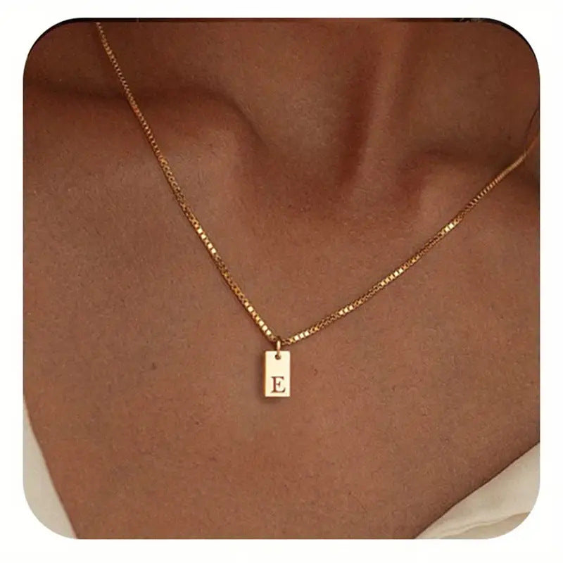 Classic Gold Necklace with Timeless Appeal