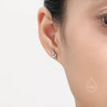 Classic Gold Earring with Timeless Appeal