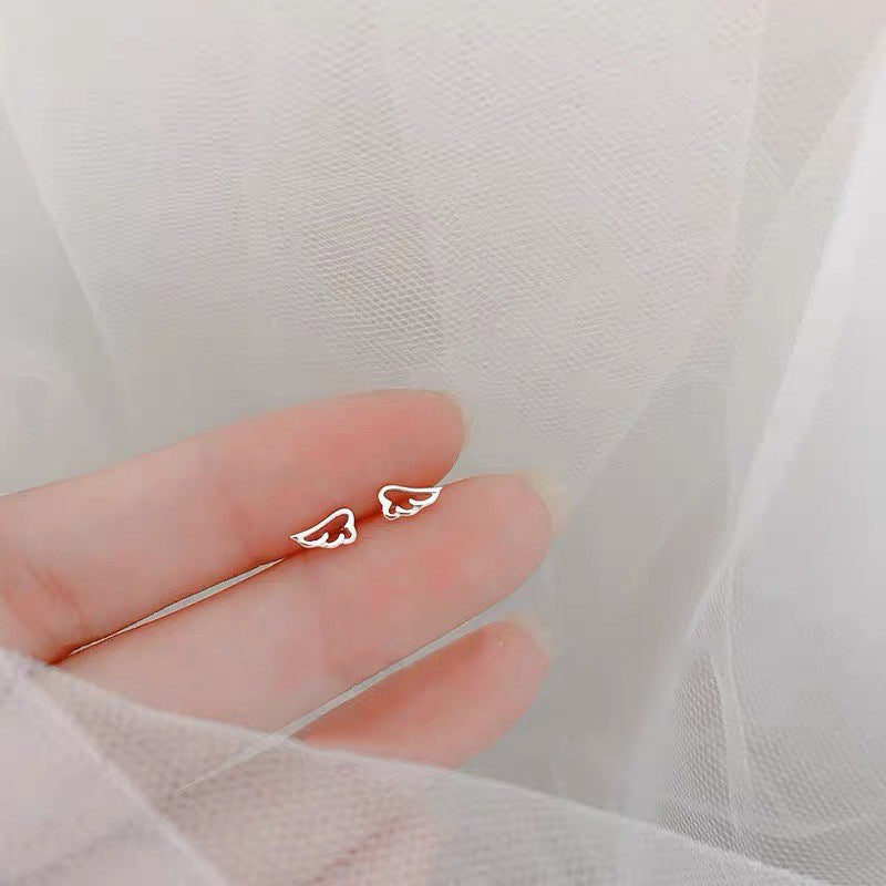 Classic Silver Earring with Timeless Appeal