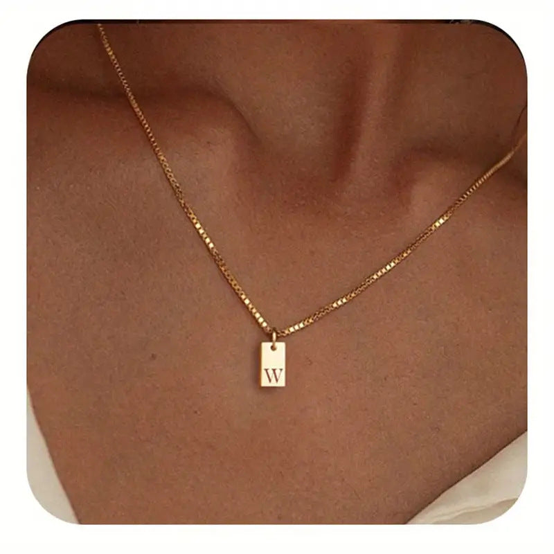 Classic Gold Necklace with Timeless Appeal