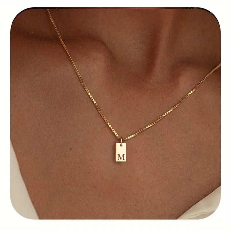 Classic Gold Necklace with Timeless Appeal