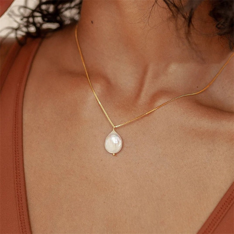 Delicate Artisan Gold Necklace