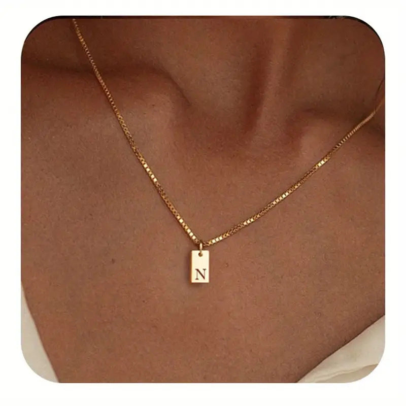 Classic Gold Necklace with Timeless Appeal