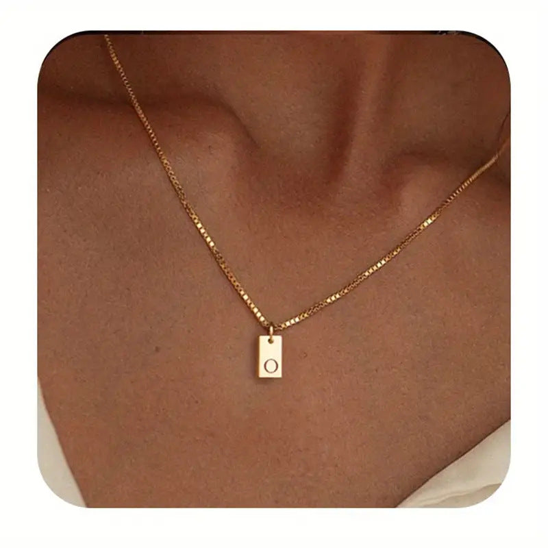Classic Gold Necklace with Timeless Appeal