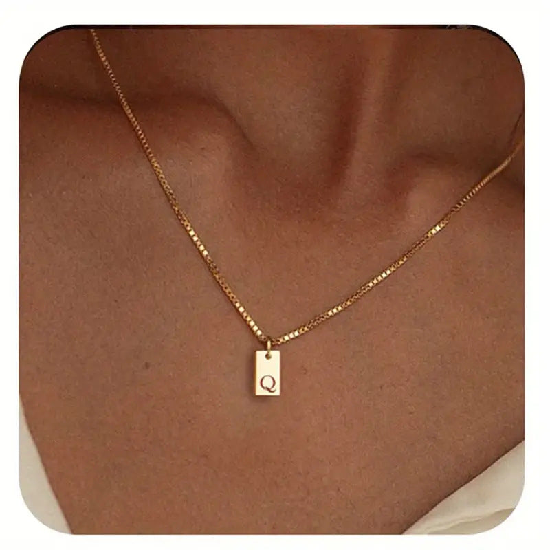 Classic Gold Necklace with Timeless Appeal