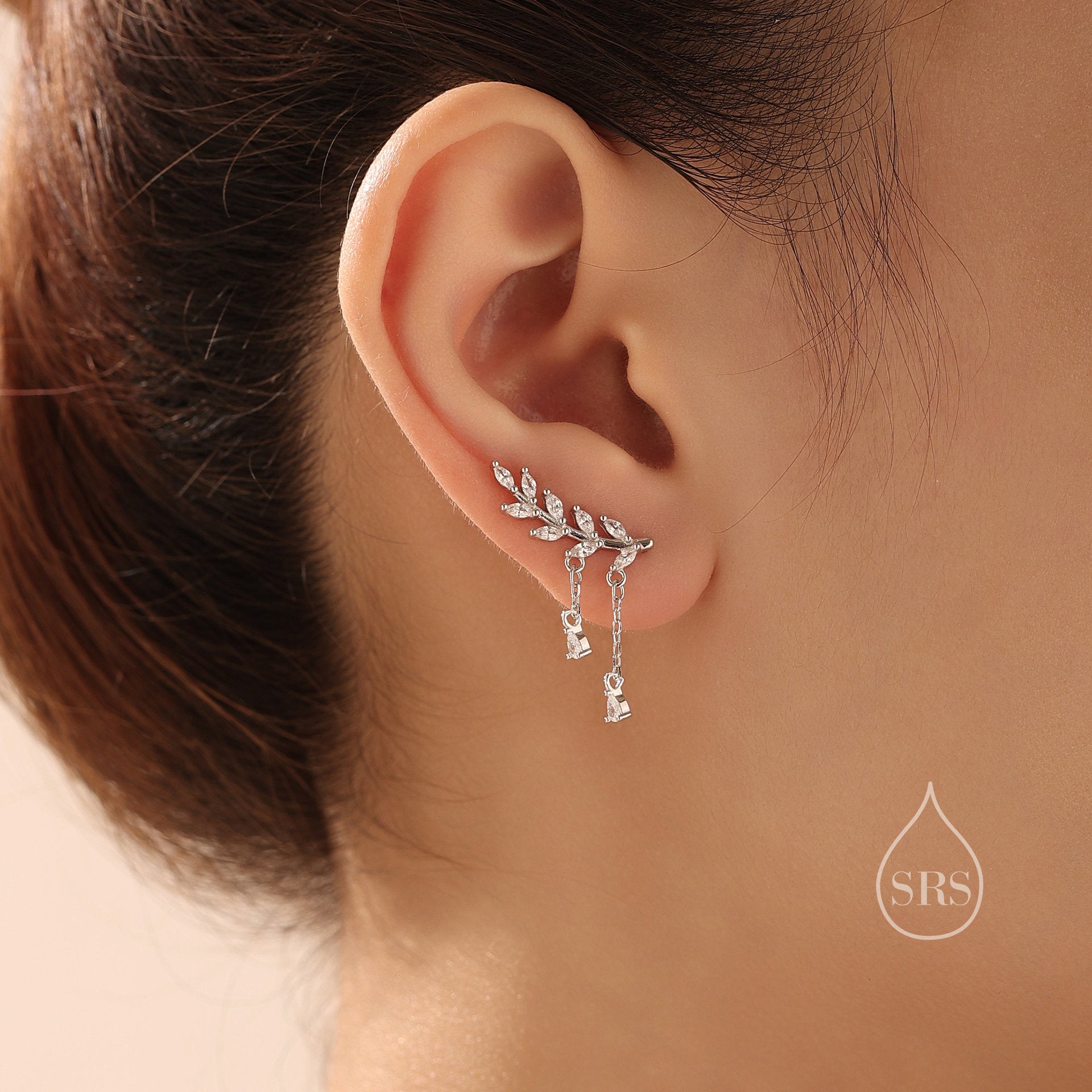 Charming Earring for Any Occasion