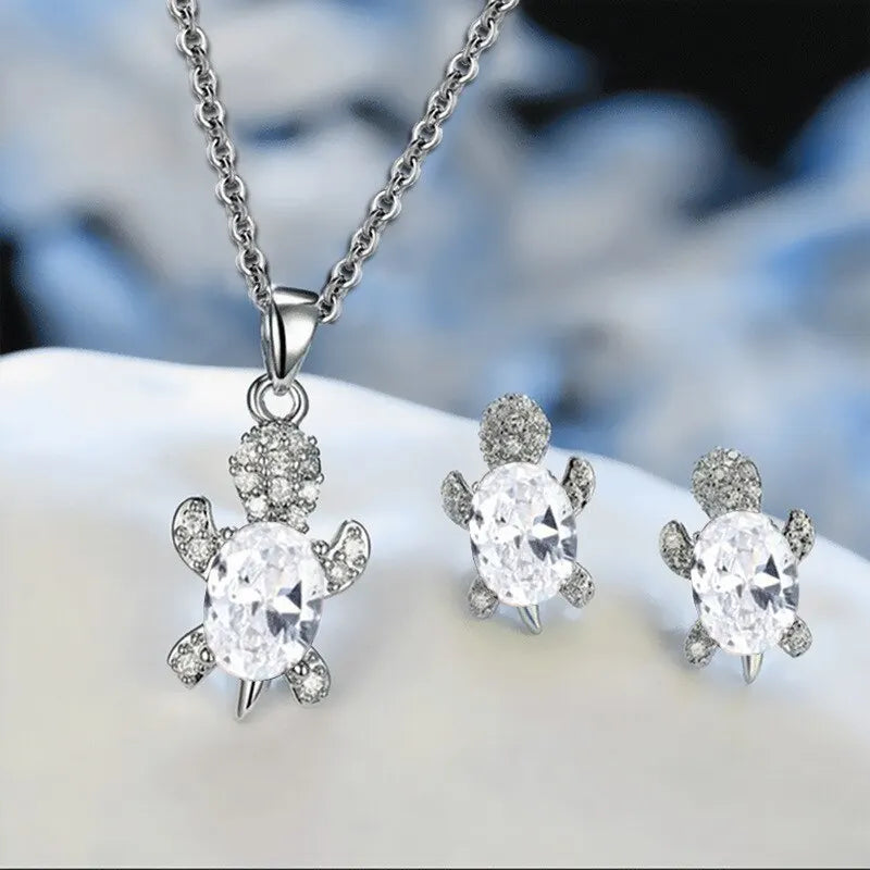 Beautiful Sea Turtle Necklace With Bonus Earrings – Offer