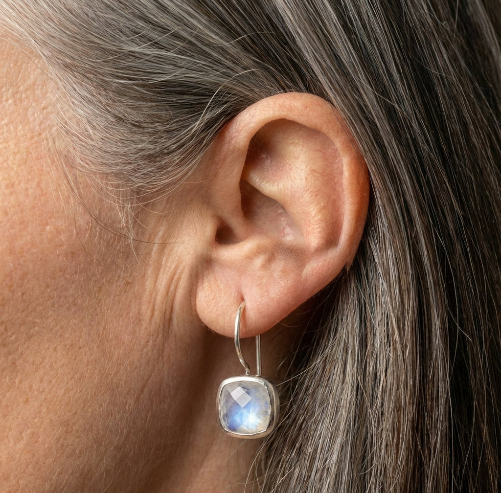 Vintage Moonstone Cubic Earrings