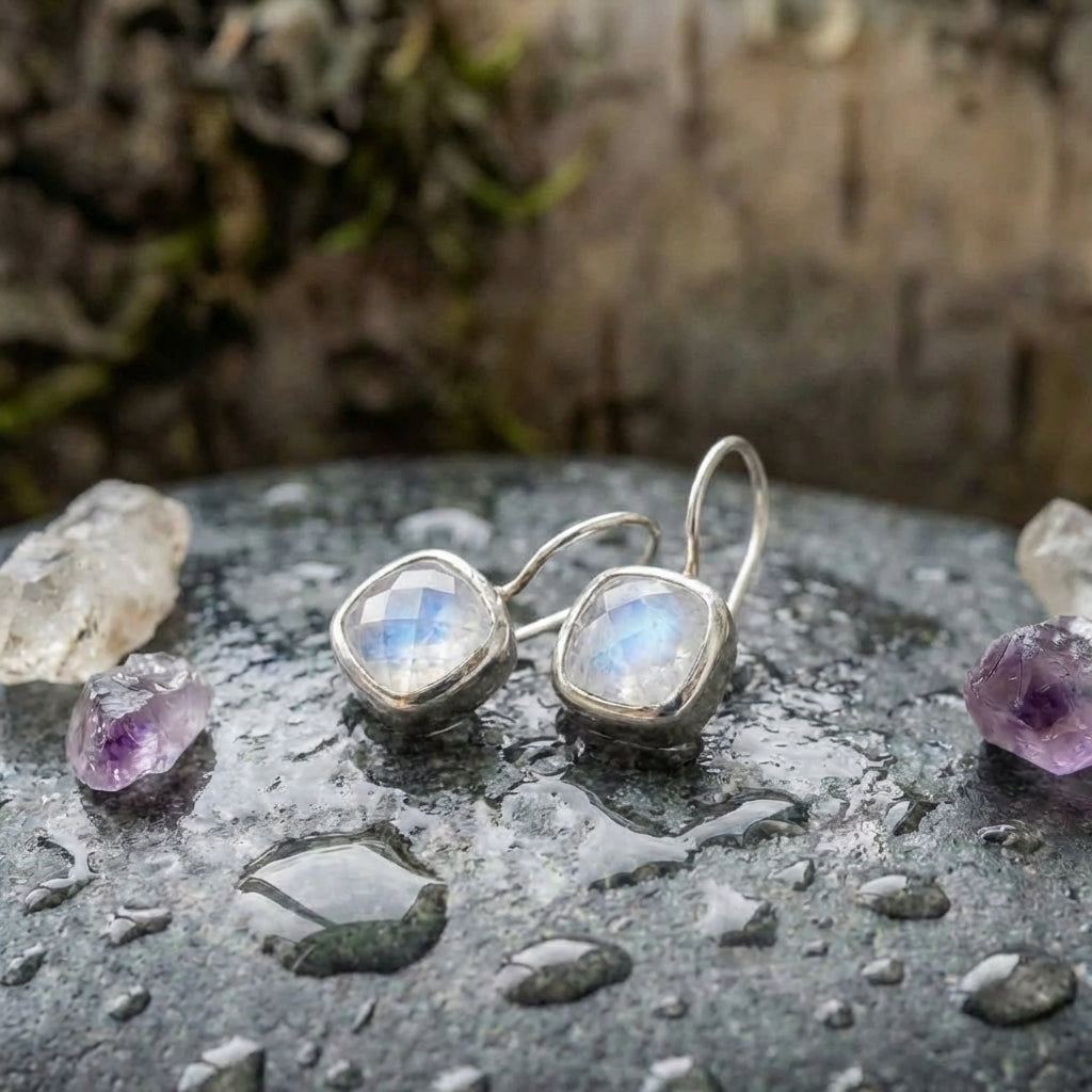 Vintage Moonstone Cubic Earrings