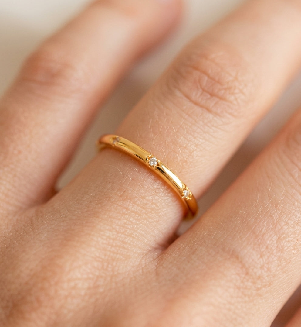 Sprinkle Diamond Eternity Ring