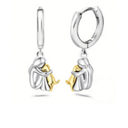 Hug Pendant Necklace With Bonus Earrings – Offer