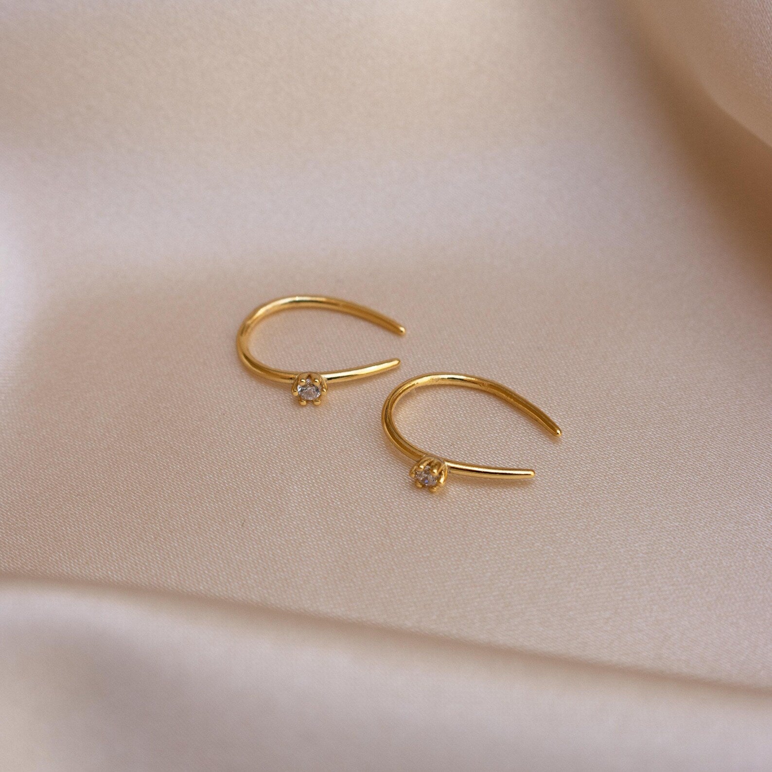 Classic Earring with Timeless Appeal