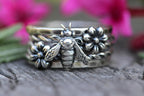 Bee and Flowers Ring Set