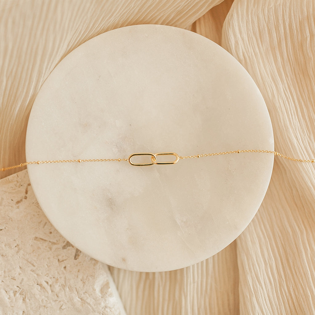 Linked Pendant Infinity Necklace