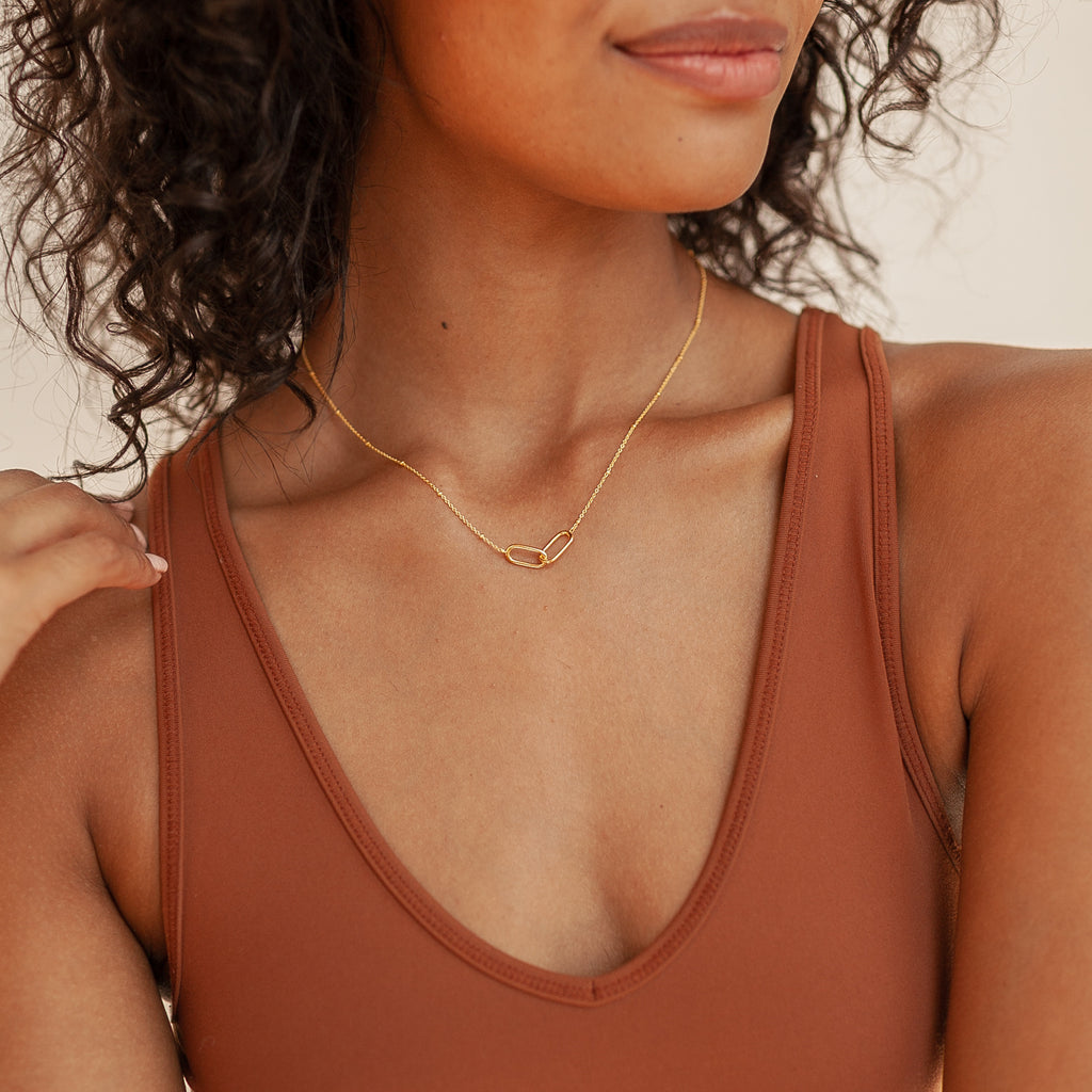 Linked Pendant Infinity Necklace