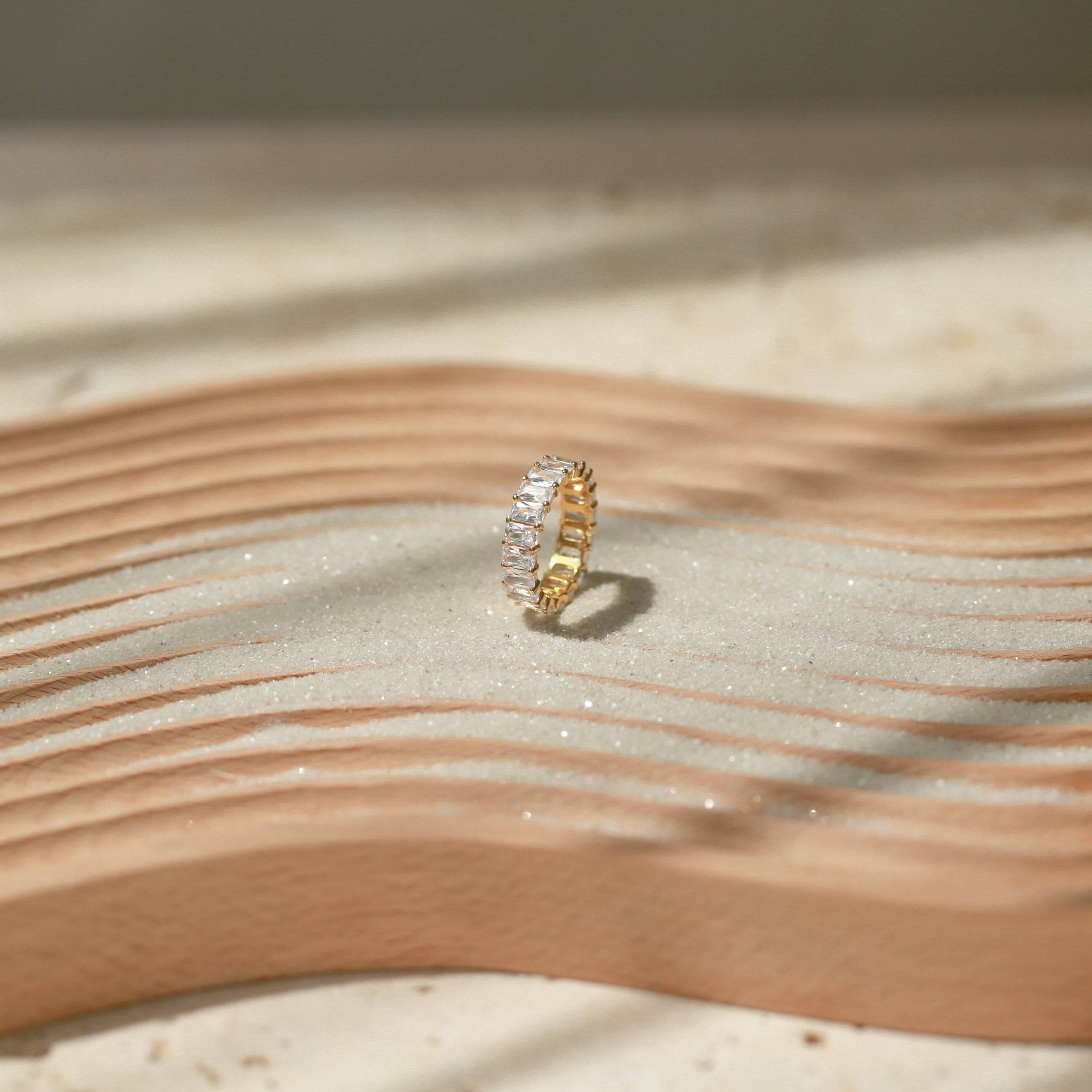Statement Baguette Eternity Ring Gold