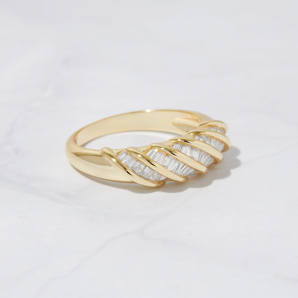 Twist Baguette Stacking Ring