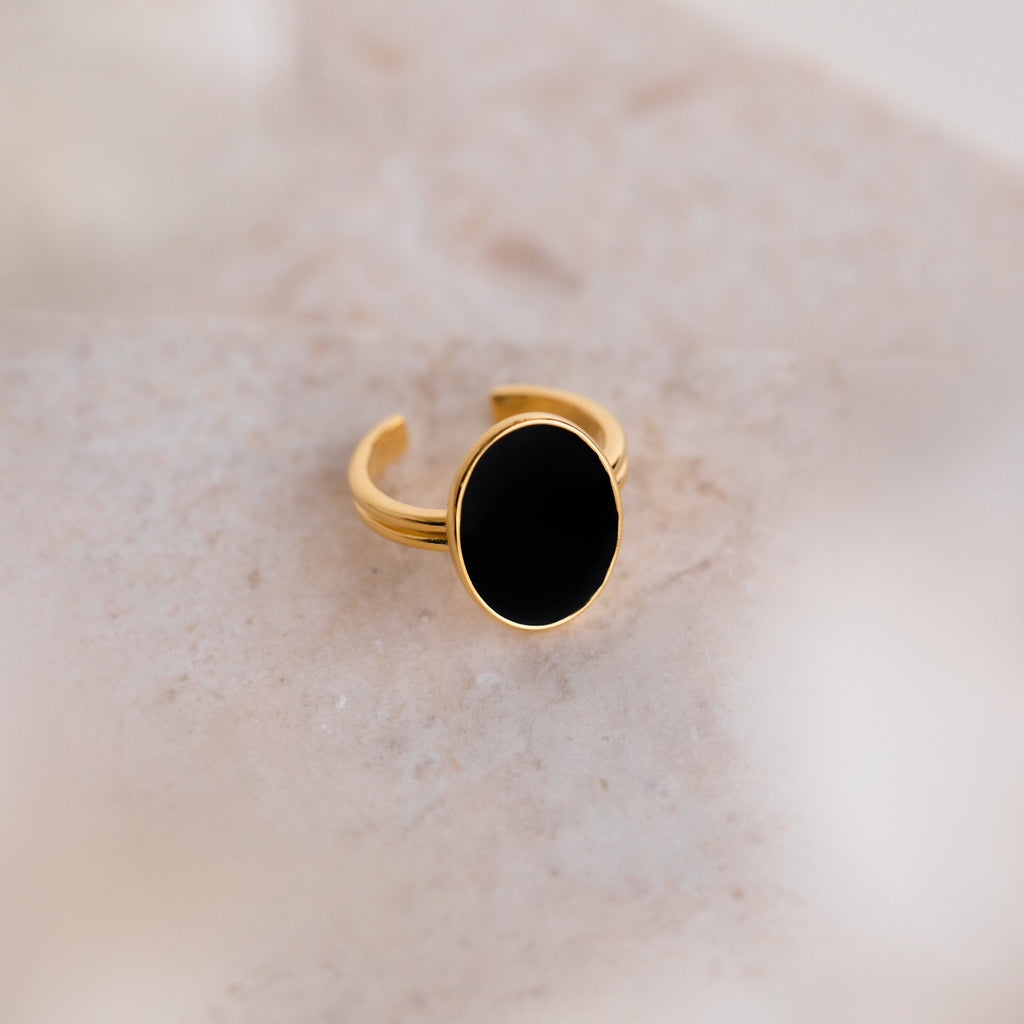 Midnight Hour Onyx Oval Ring by Caitlyn Minimalist • Vintage Inspired Black Stone Ring with Adjustable Band • Grandma Gift • RR063