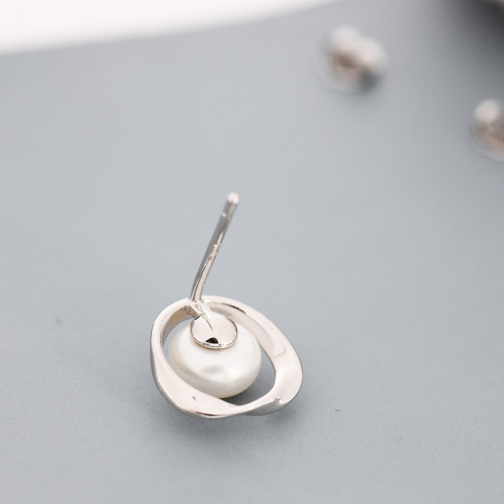 Genuine Freshwater Pearl and Mobius Circle Stud Earrings in Sterling Silver, Delicate Keshi Pearl Halo Earrings,  Genuine Freshwater Pearls