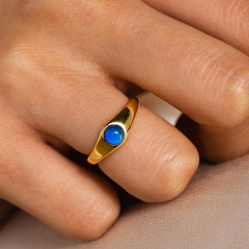 Mood Signet Ring Gold