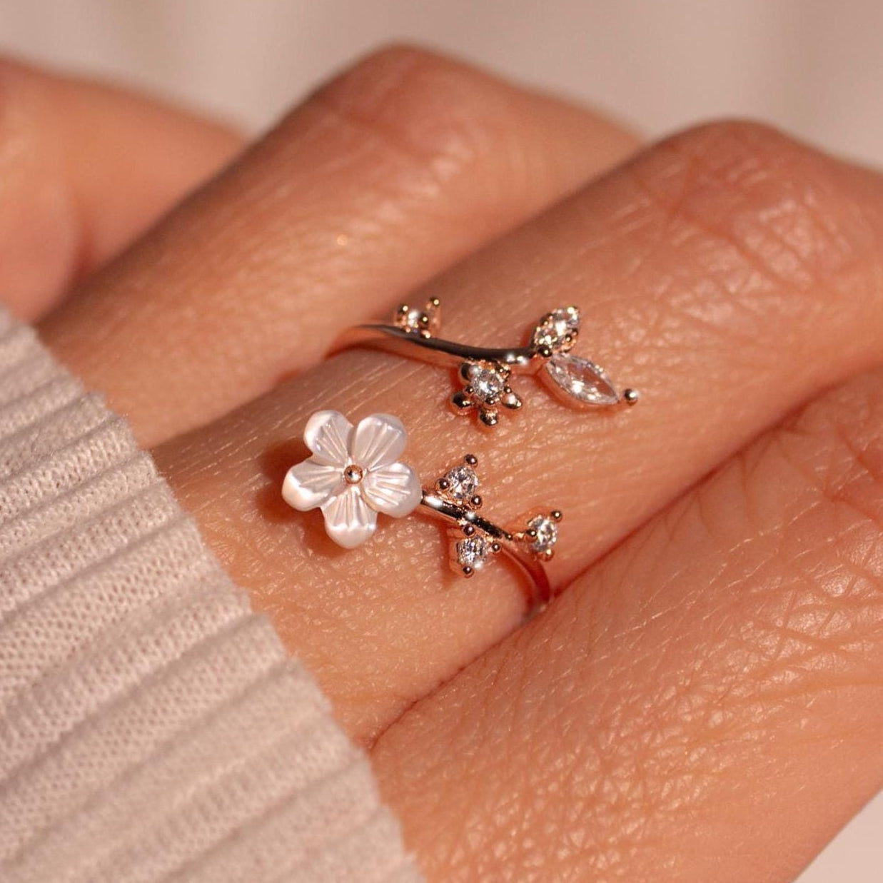 Birth Flower Ring 925 Sterling Silver Mother of Pearl Sakura Rings Adjustable Delicate Personalized Birthstone Gift