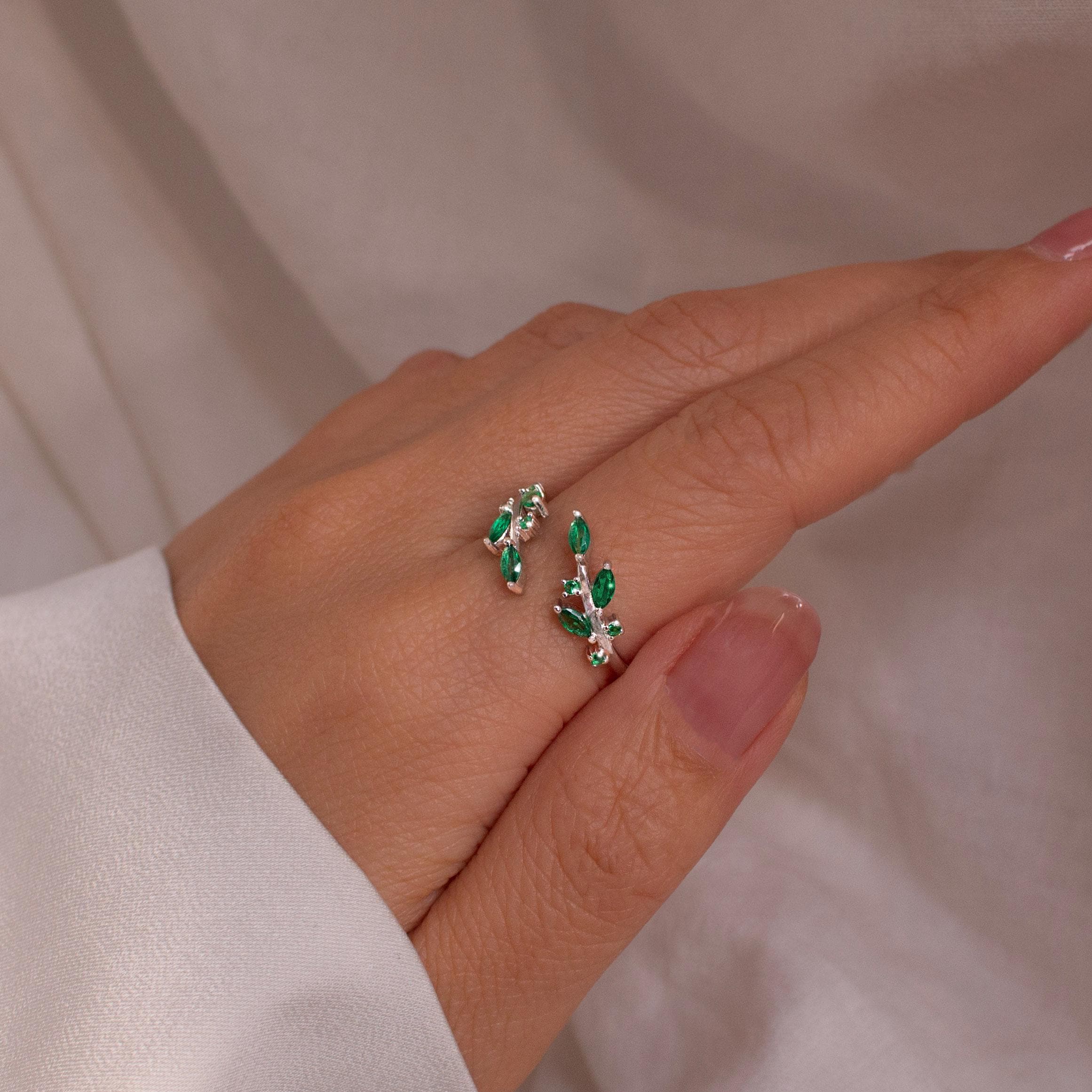 Emerald Leaf Ring 925 Sterling Silver May birth ring Adjustable Everyday Jewelry, Birthstone Personalized Gift