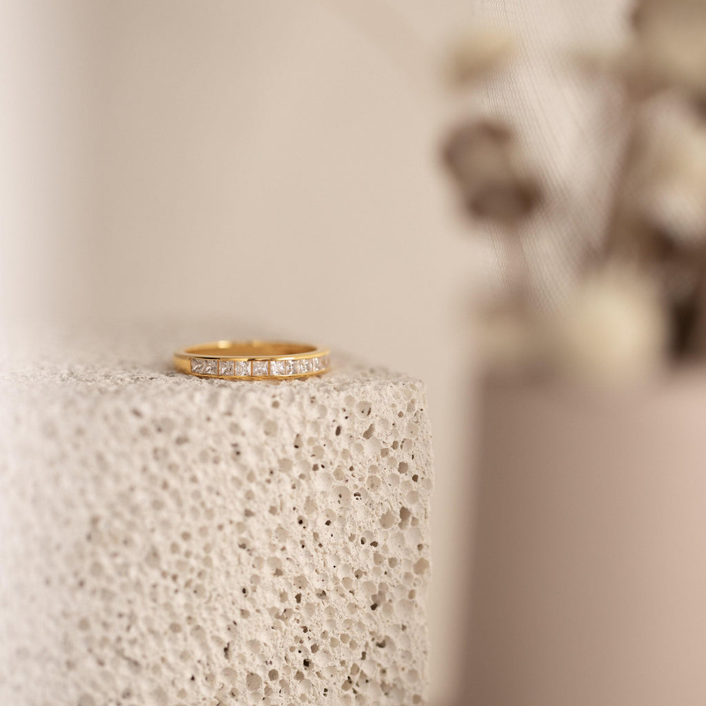Minimalist Diamond Band Ring