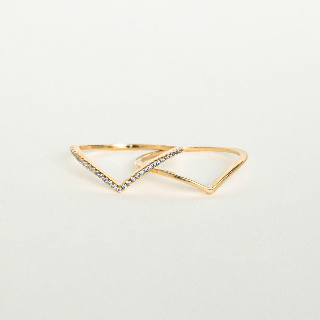Curved Diamond Chevron Stacking Rings