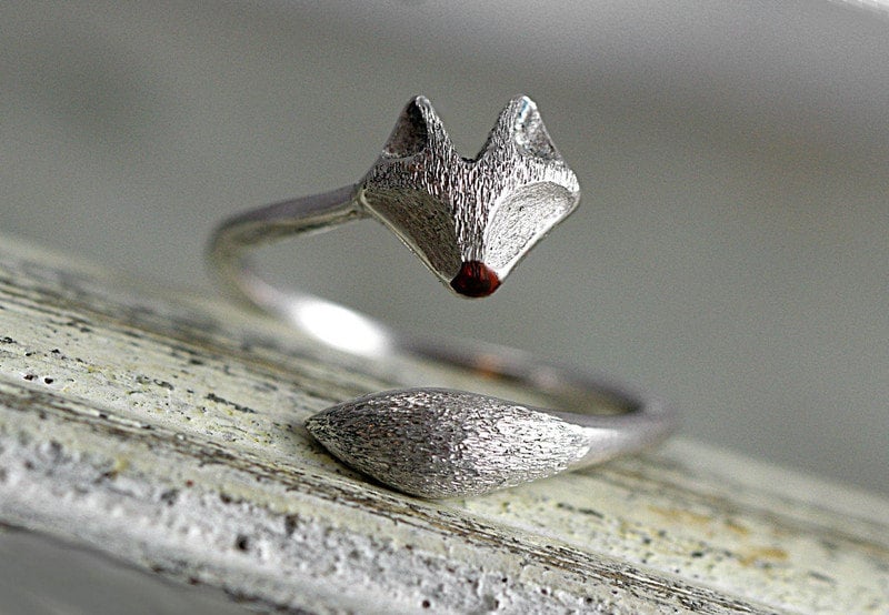 Sterling Silver Fox Ring with Adjustable Twisted Band and Enamel Nose