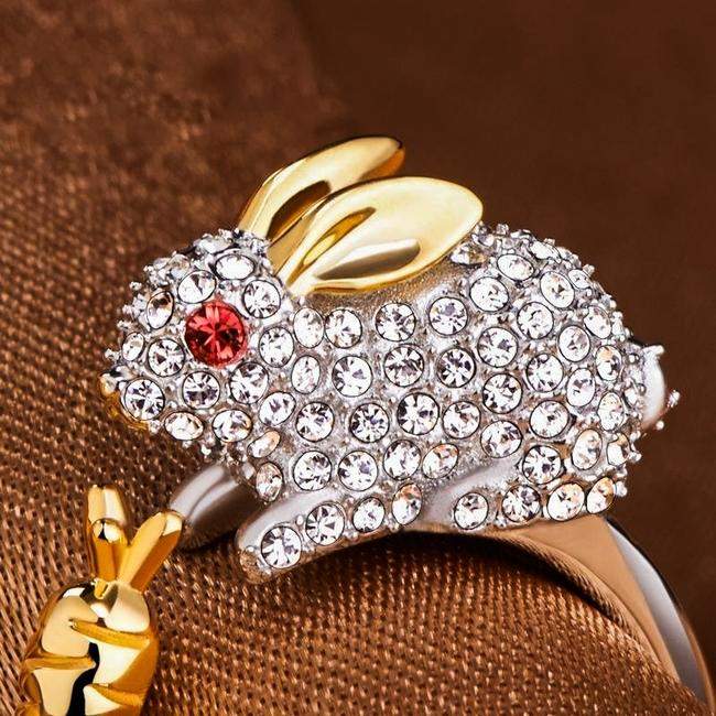 Unique Adjustable Silver Bunny And Carrot Crystal Ring